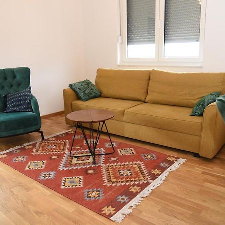 Apartament Avenija Oaza Nowy Sad Zewnętrze zdjęcie